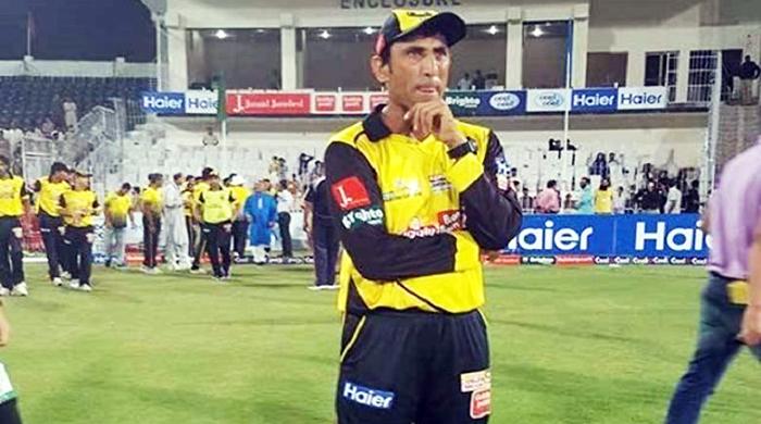 Younis Khan apologizes for Pakistan Cup incident