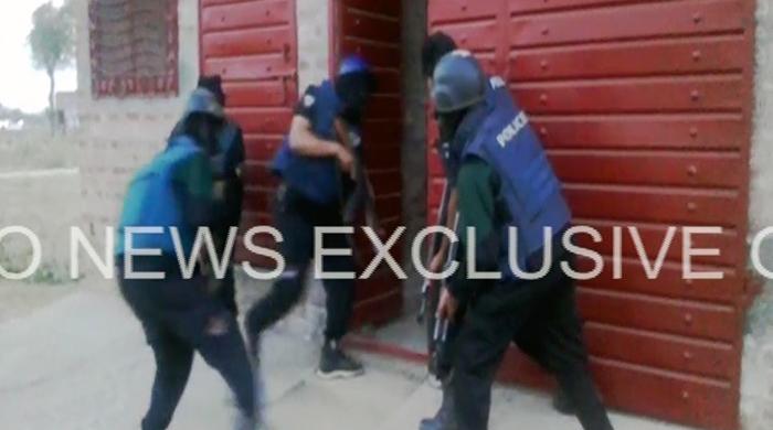 Two dacoits killed after attempted heist in Phool Nagar: police