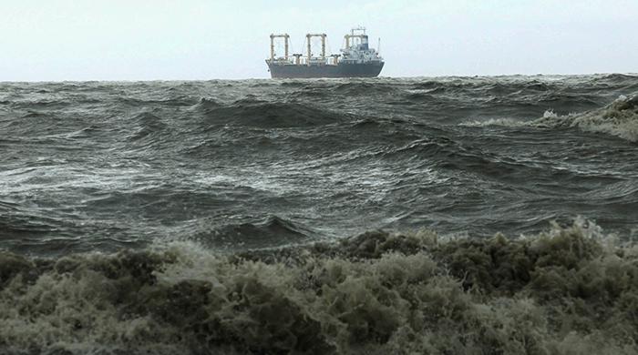 Nine killed as cyclone Roanu batters Bangladesh