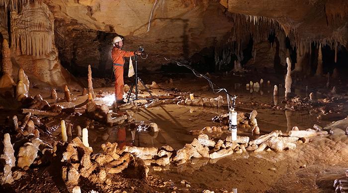 Enigmatic French cave structures show off Neanderthal skills