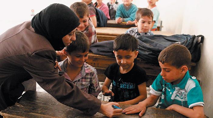 Nearly 1,000 killed in attacks on health workers in 2014-15: WHO