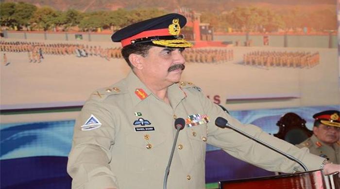 Gen Raheel shares his birthday ­with many world dignitaries