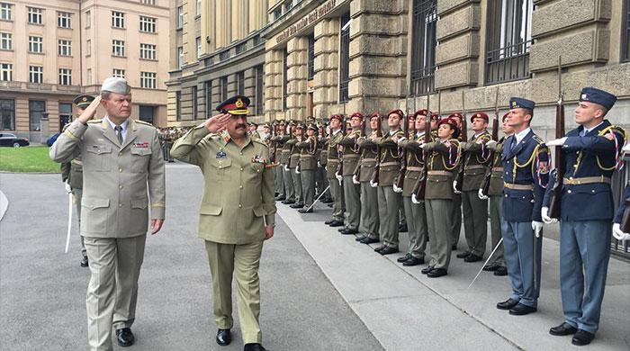 COAS meets Czech counterpart, discusses defense cooperation