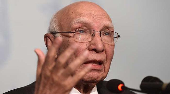 Pakistan would not accept Indian dictation over Kashmir: Aziz