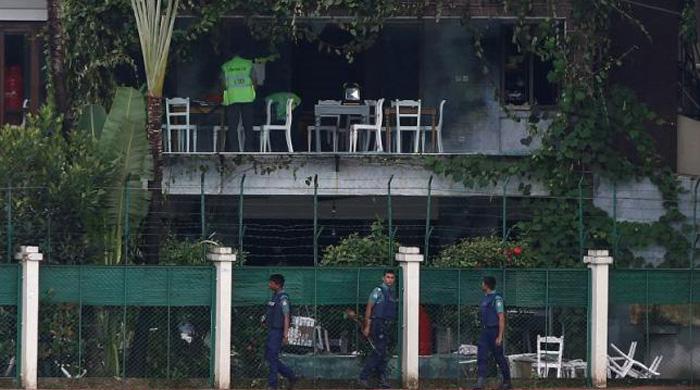 Bangladesh gunmen made no demands, IS not involved: minister