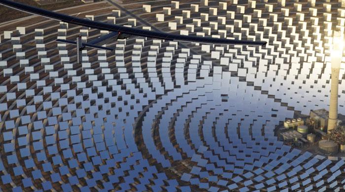 Solar plane leaves Spain for penultimate leg of world tour