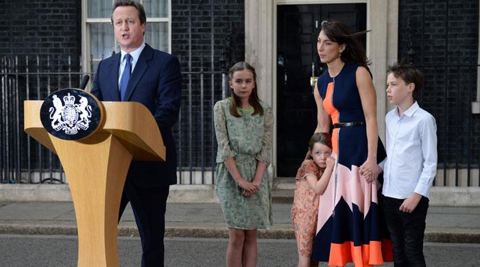 Outgoing UK Prime Minister David Cameron enjoys Desi food in ‘last supper’