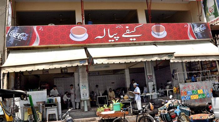 House collapses near Karachi’s Café Pyala, child dies