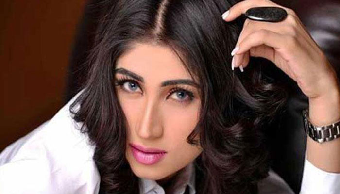 Mufti Qavi appears before court in Qandeel Baloch murder case 