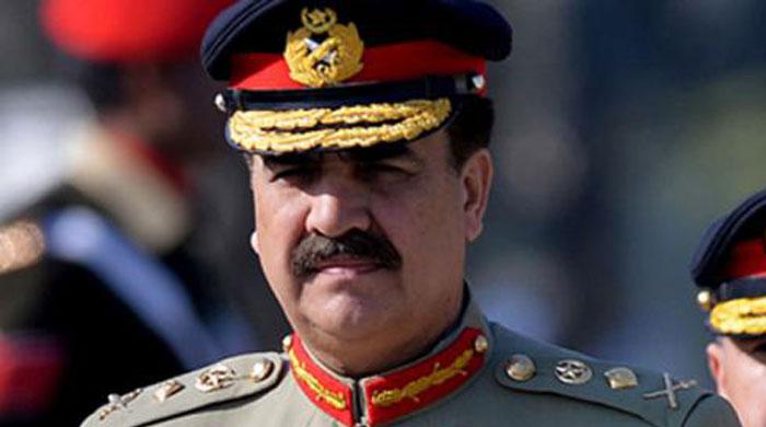 Noose tightening around terrorists: COAS Raheel Sharif