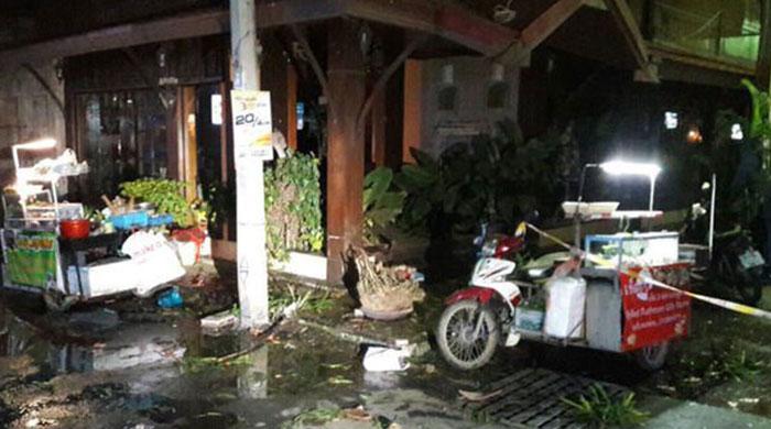 Bombs in Thai resort kill one, injure 9, including foreigners: police