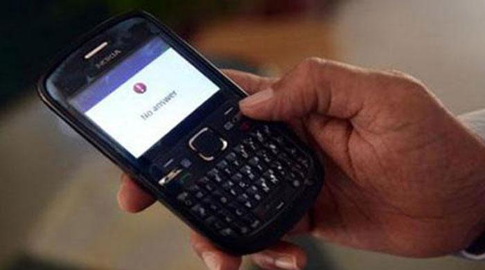 Cellular service restored in major cities across Pakistan