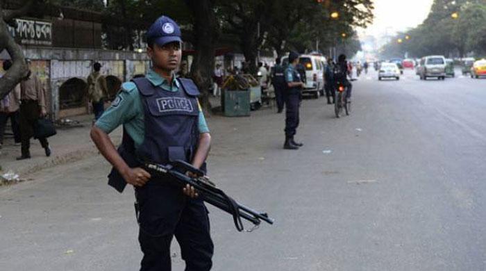 Bangladesh police shoot dead suspected cafe attack mastermind