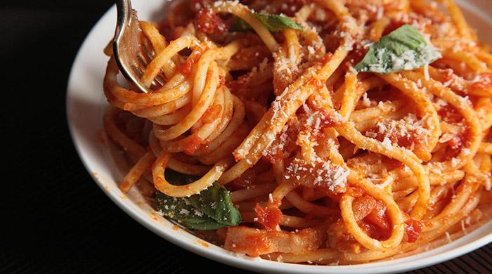 EatForItaly: Chefs take to the stoves for quake victims