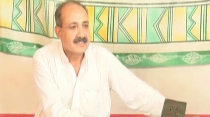 A singer’s call for help