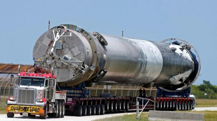 SpaceX signs first customer for used Falcon rocket