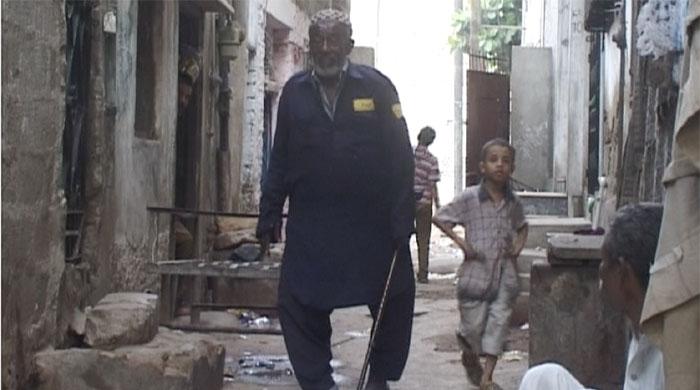 Forgotten football hero struggles to make ends meet Forgotten football hero struggles to make ends meet