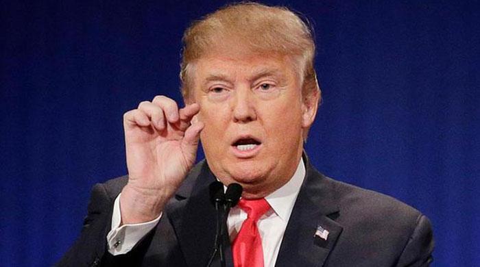Underfire Trump admits Obama is American