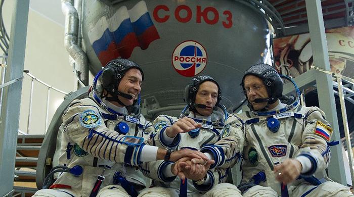 Russia cancels manned space launch over 'technical' issues
