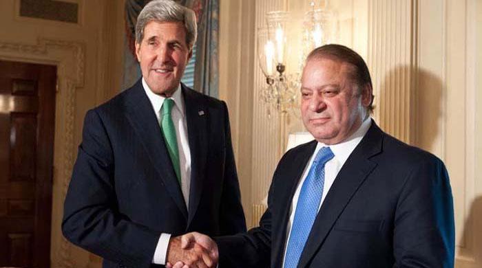 Nawaz, Kerry express concern over violence in IoK