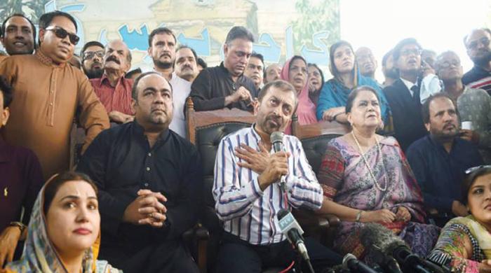 Sattar regrets MQM’s ‘division into four parts’
