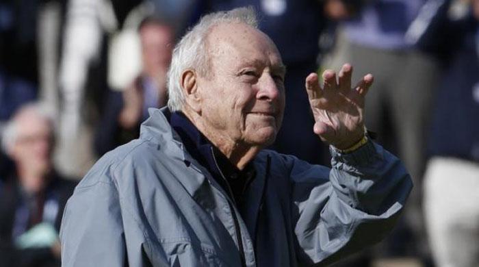 Golfing great Arnold Palmer passes away