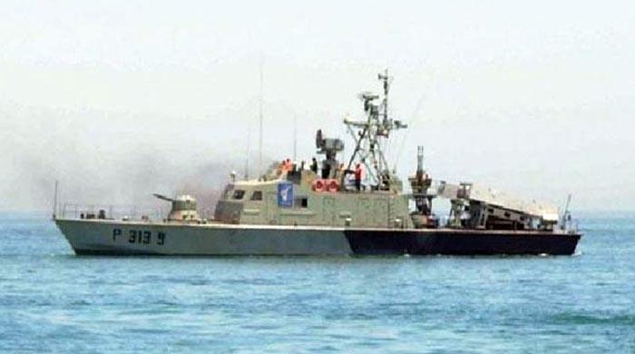 Iranian naval ships arrive in Karachi