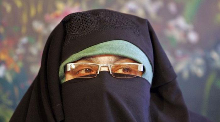 Indian police arrest Asiya Andrabi in Srinagar