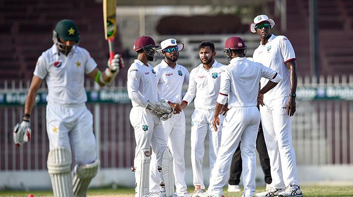 Pretty in pink as Bishoo looks to master Pakistan