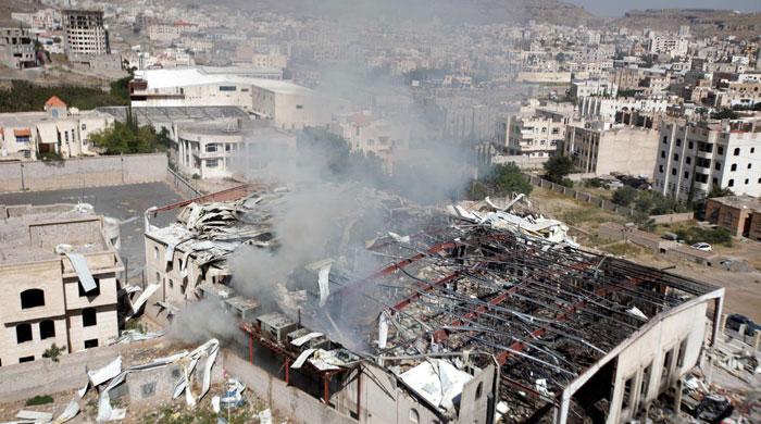 US Navy ship targeted in failed missile attack from Yemen