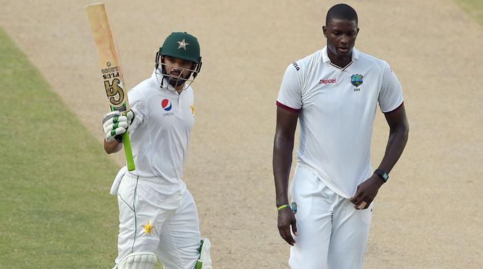 Pakistan declare at 579-3 after Azhar's 302