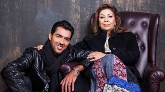 Aisam-ul-Haq’s mother robbed in Lahore