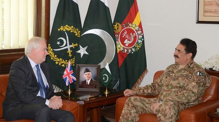 Sir Mark Lyall Grant calls on Army Chief