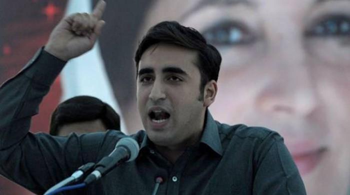 Bilawal tells Khawaja Asif to delete Twitter account