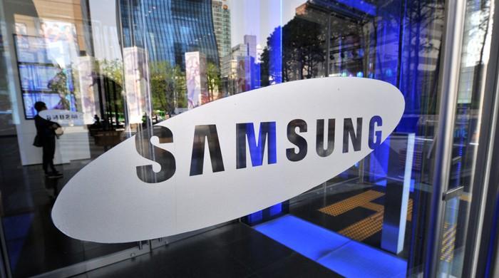 Samsung keeps smartphone lead despite Note 7 debacle
