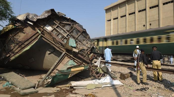 Driver, assistant driver responsible for Karachi train collision