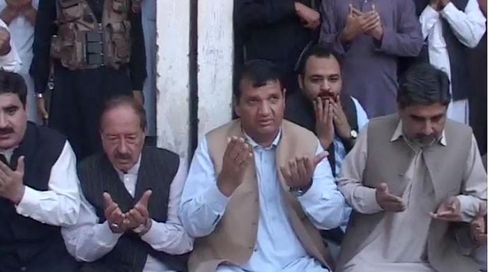 Imran’s claims of peaceful protests 'unfathomable': Amir Muqam