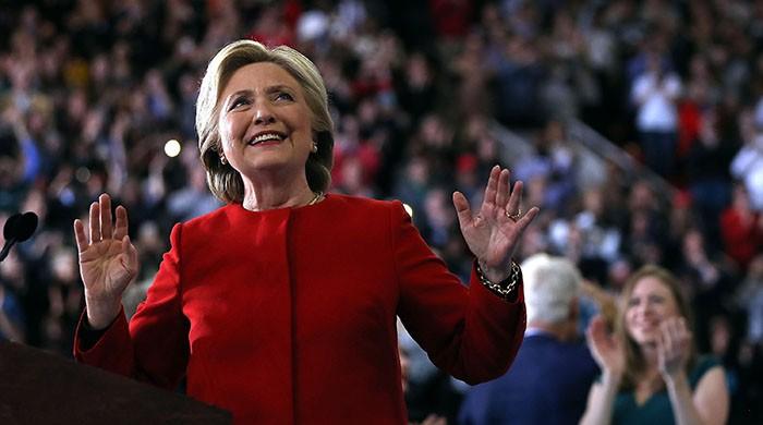 Clinton campaign to take part in state election recounts: lawyer