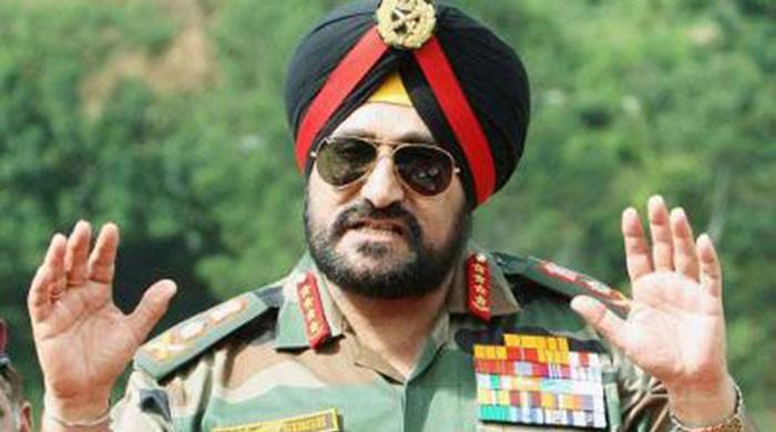 Former Indian Army Chief calls General Bajwa a thorough professional