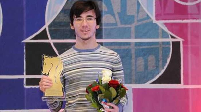 Young Russian chess grandmaster loses life to Parkour