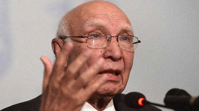 Sartaj says Pakistan to participate in Heart of Asia conference in India