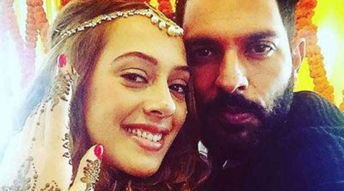 Yuvraj Singh and Hazel Keech tie the knot