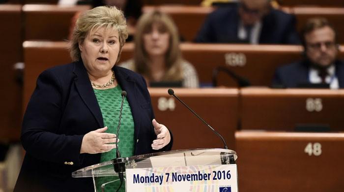 Norwegian government resolves budget crisis: reports