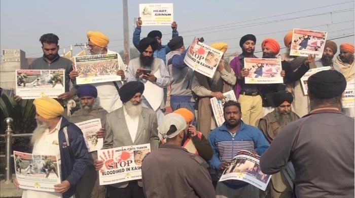 Sikhs protest during Heart of Asia Conference in India