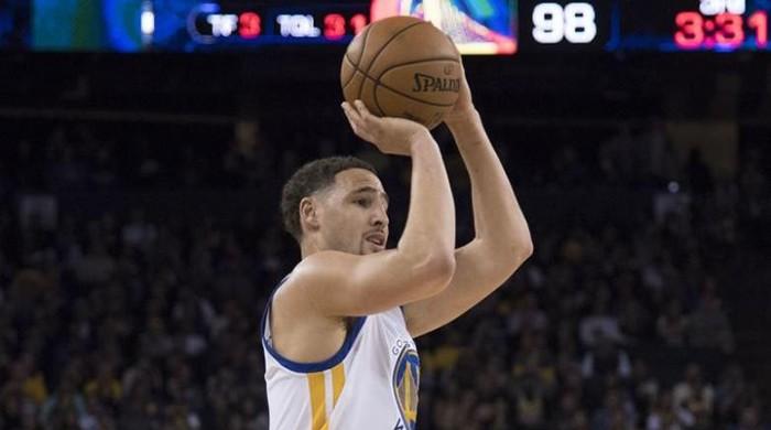 Klay Thompson first player to post 60 points in under 30 minutes