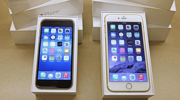 Apple blames external damage for flaming China iPhones