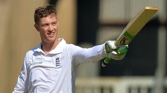 Jennings’ debut century puts England in command