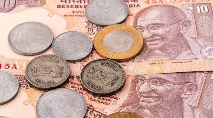 Indian govt to introduce plastic currency to avoid counterfeiting