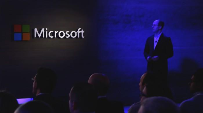 Microsoft’s demented Murhpy bot shatters heroes by fusing faces