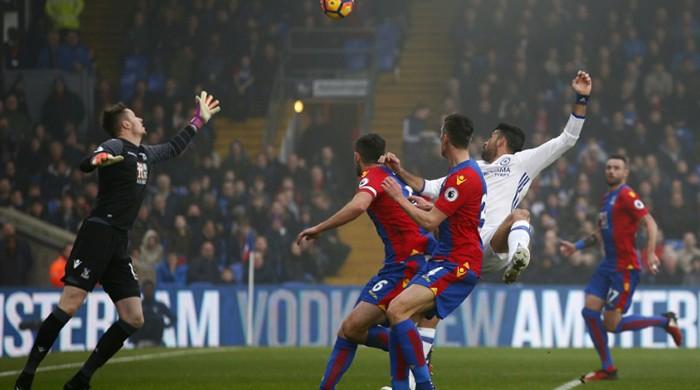 Chelsea turn it up to 11, Vardy off as Leicester draw